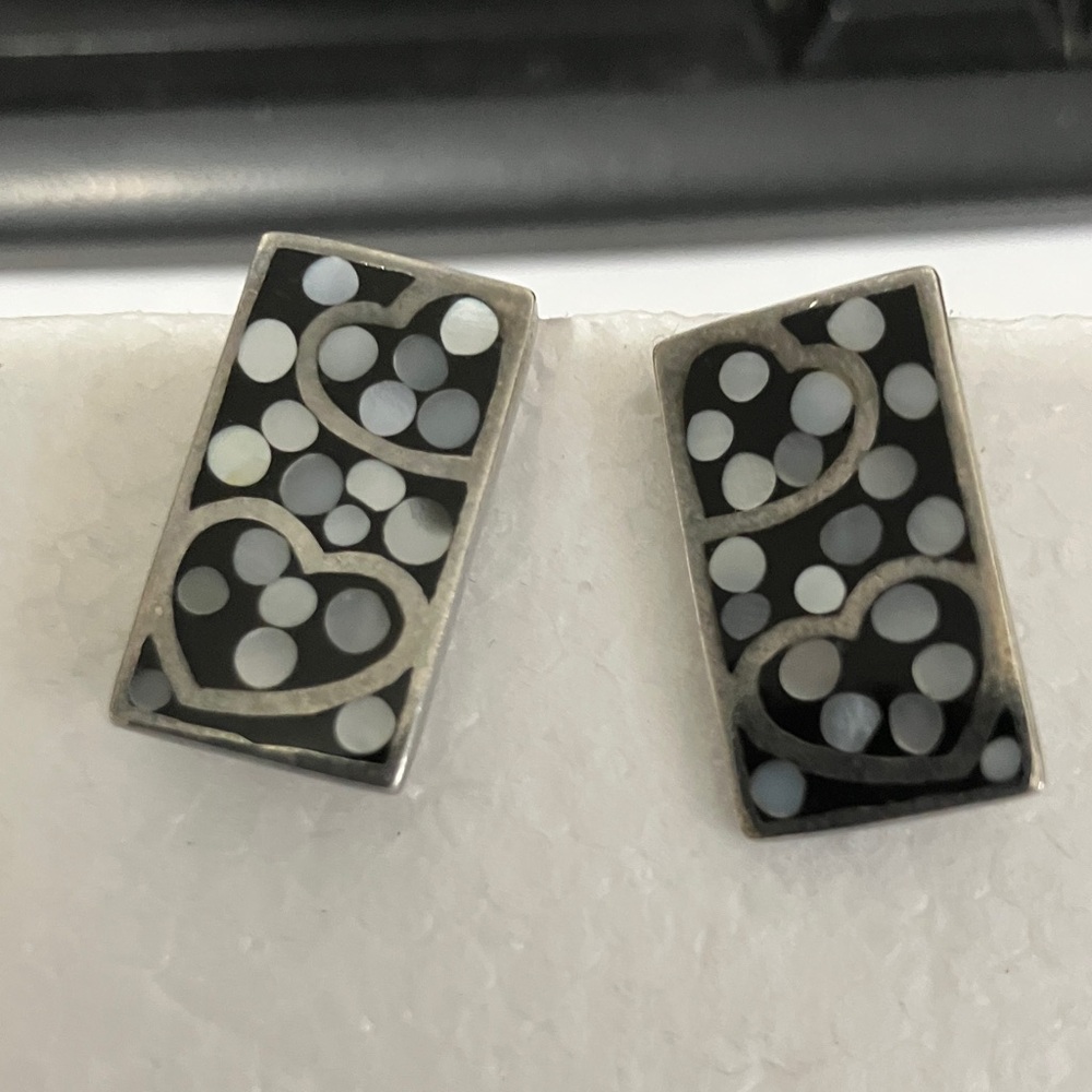 Sterling Silver Heart Pattern Rectangular Post Ea… - image 1